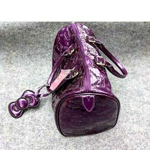 HELLO KITTY duffel large handbag/ like new ,